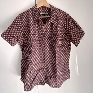 Pretty printed blouse. Great as is or under a sweater for fall.
